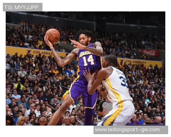 勇士加时鏖战不敌对手首发阵容保持不变继续冲击胜利 勇士加时鏖战不敌对手首发阵容保持不变继续冲击胜利