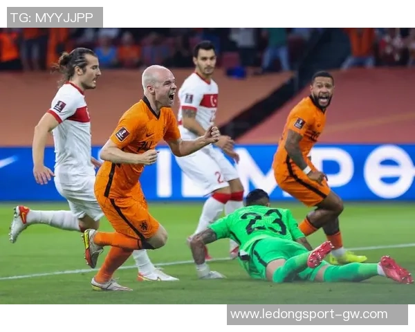 居莱尔展望未来努力助力土耳其重返世界杯舞台 居莱尔展望未来努力助力土耳其重返世界杯舞台