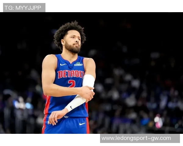 康宁汉姆末节狂砍9分主帅称其为关键时刻的超巨之选