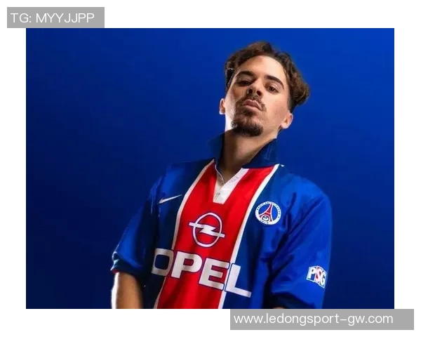 罗马诺澄清恩里克拒绝巴黎合同传闻双方关系良好 罗马诺澄清恩里克拒绝巴黎合同传闻双方关系良好